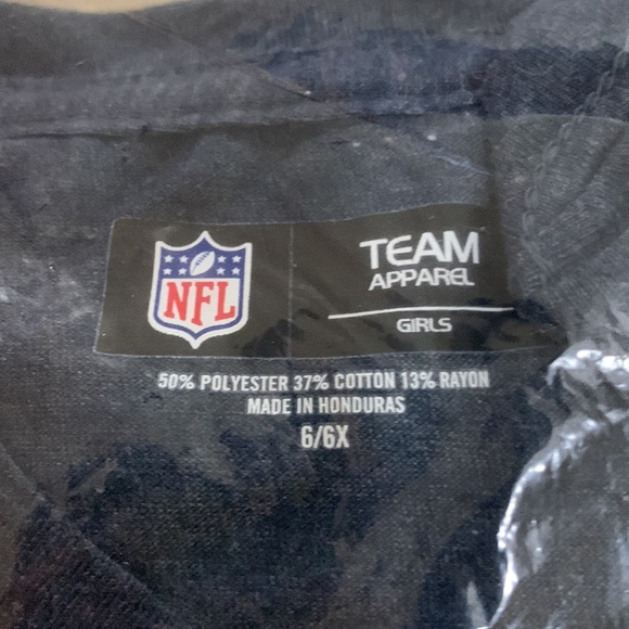 NWT TENNESSEE TITANS CHILD SHIRT 6/6X GIRLS - Picture 3 of 4